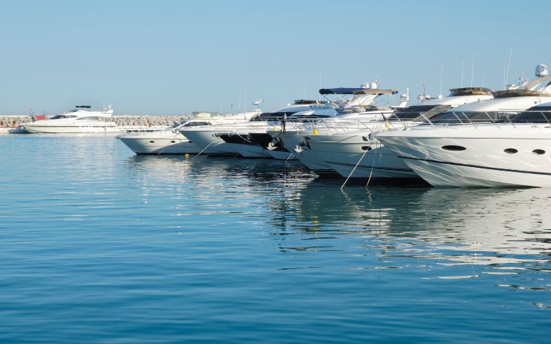 Boat rental in Athens